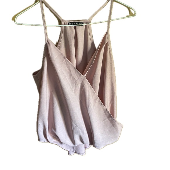 SHEIN Tops - ♥️ SHEIN Medium Tank